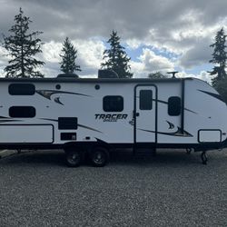 2019 Tracer Breeze 24DBS