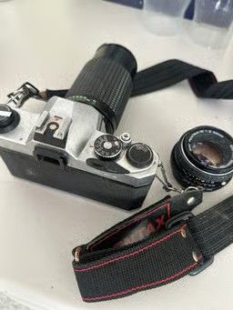 Pentax k1000 camera and lense