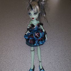 Monster High "Frankie Stein" Sweet 1600 Doll 