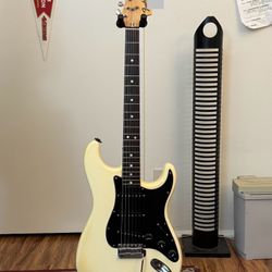 1979 Fender USA Stratocaster Olympic White 100% Stock And Clean!