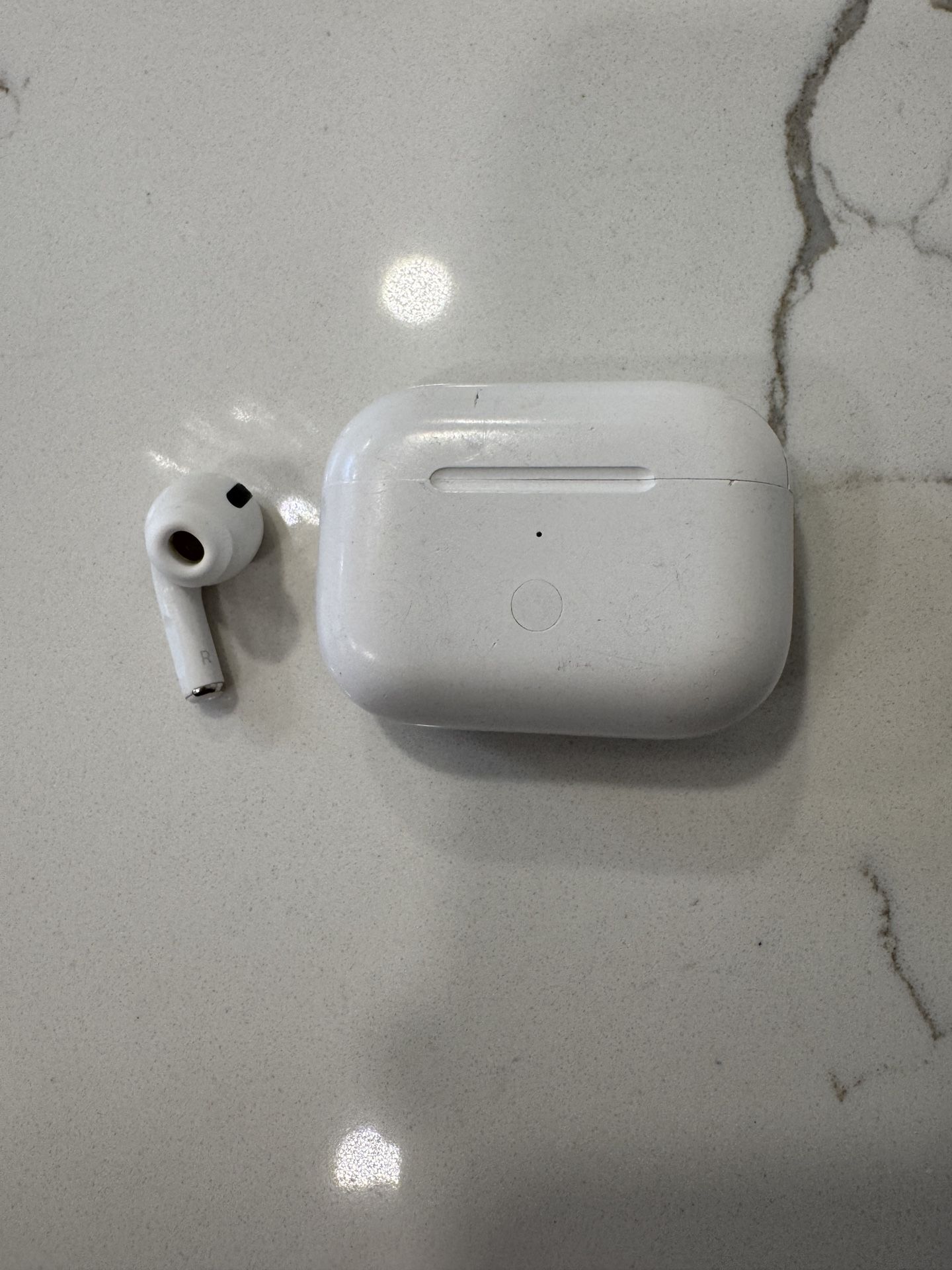 Right AirPod And Case