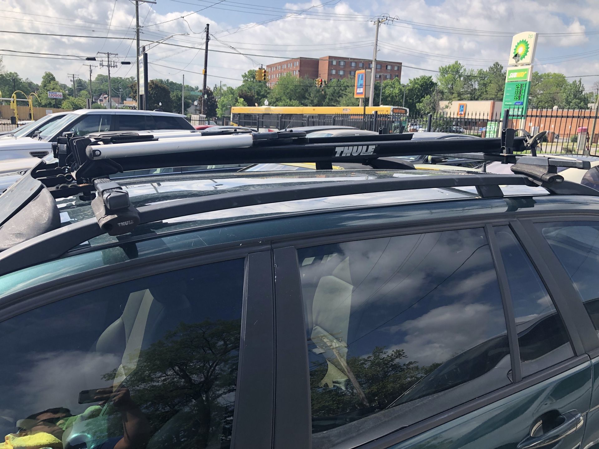 THULE bike roof rack