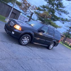 Lincoln Navigator 2005