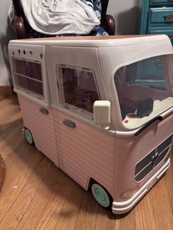 Our Generation Camper, Bath Tub, Salon Chair