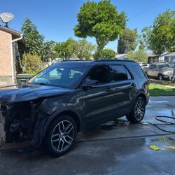 2017 Ford Explorer