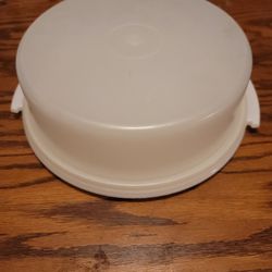 Tupperware Vintage 10" Cake Taker Tray 684-2 and 10" Cake Taker Seal