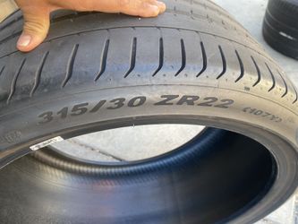 315 30 R 22 Pirelli Used 50% Life