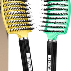 Detangle Brush