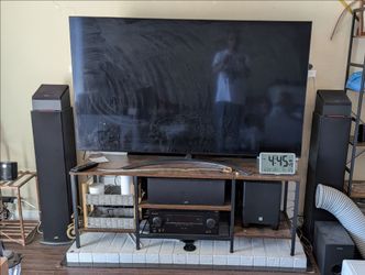 Complete Home theater set including TV