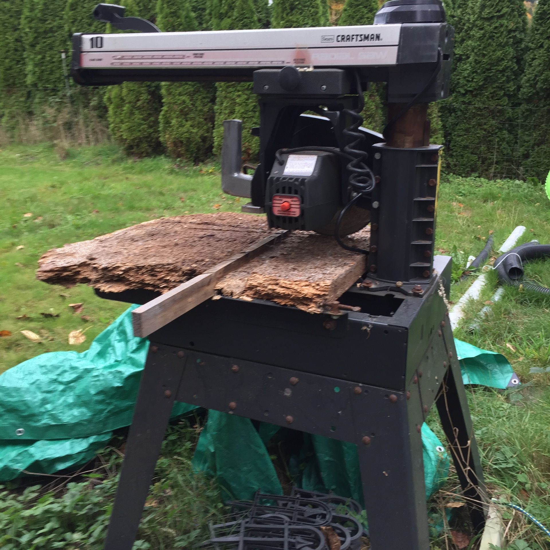 3 electric saws-Bandsaw, table saw