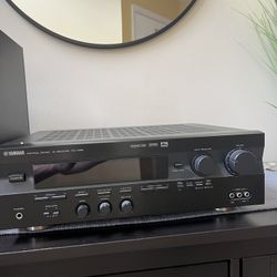 Yamaha Av Reciever RX-V496