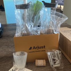 Laundry carafe set 