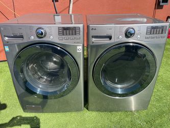 LG Washer And Dryer Set