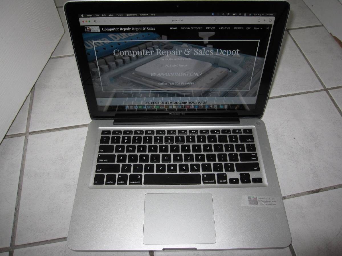 2013 Apple Macbook Pro 13.3" Laptop Intel i5 2.5Ghz 8GB 256G SSD DVD - $299 (Schererville)