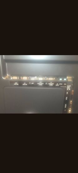 2 47 inch TV