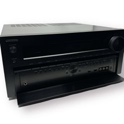 ONKYO PR-SC5530 Home theater preamp/processor with 11.2-channel processing and Dolby Atmos®