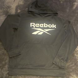Boys Reebok Hoodies (large 14/15)