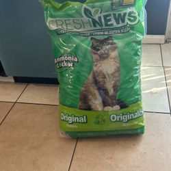 Fresh New Recycled Paper Litter