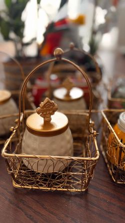 Jar with basket