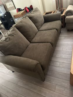 Sofa / Pullout Bed