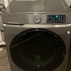 Almost New Washer/Dryer Set