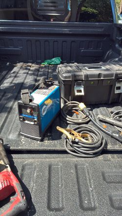 Miller Maxstar 150S 110/220V Welder