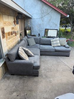 Comfy Sectional Couch