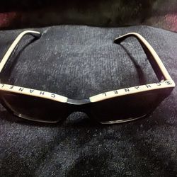 Chanel Sunnies