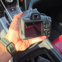 Canon T6 Rebel 