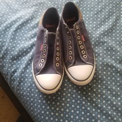 Shoes 9.5
