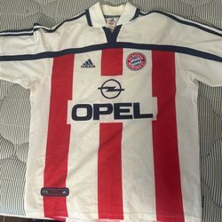 2001/2002 Bayern Munich Away Jersey