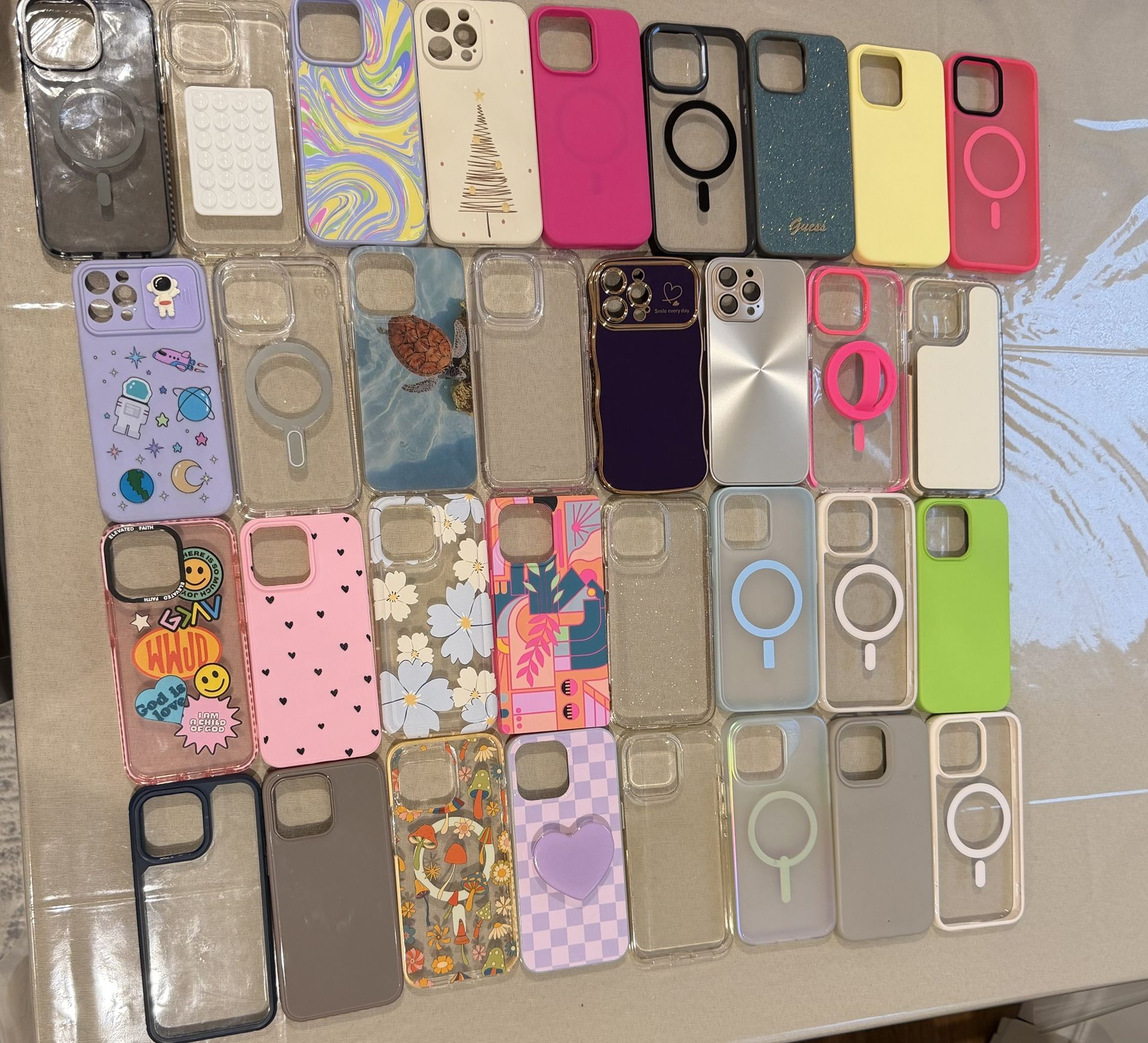 15 Pro Max Phone Cases