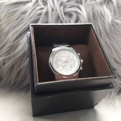 Michael Kors, Mk, Watch. For Either Man Or Woman. Glows in The Dark Feature.
