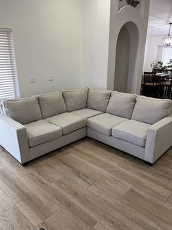 Sectional couch $350 beige