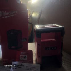 Brand New In Box. Milwaukee Bluetooth Jobsite Stereo