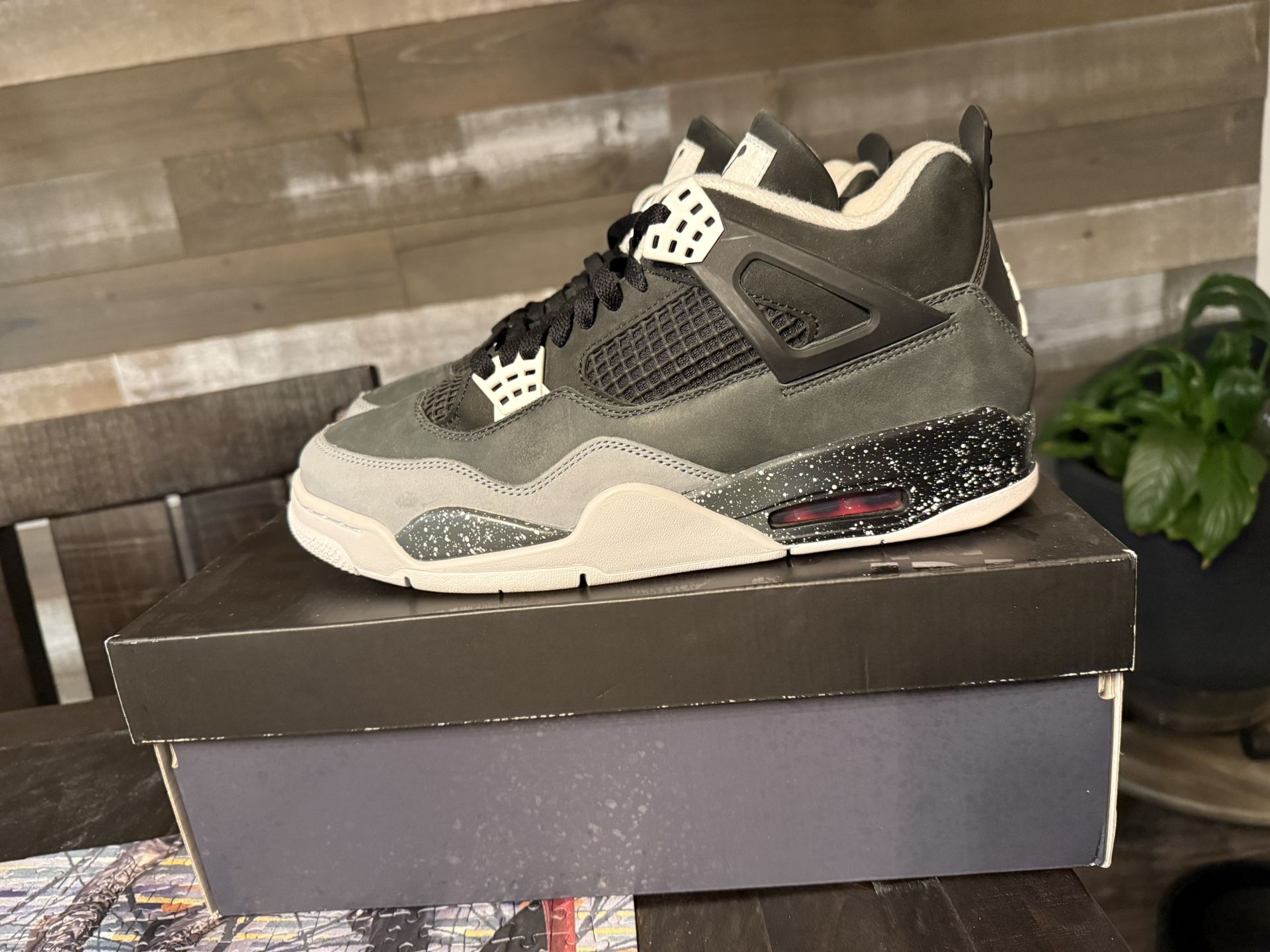 Size 10.5 Air Jordan 4 Retro 2024 Fear (FQ8138 002)