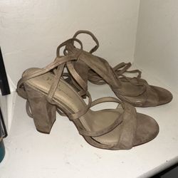 Tan Suede Strappy Heels Zapatillas 