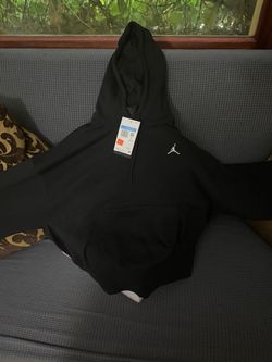 Women’s Nike Cropped Hoodie Sizes M, L, XL
