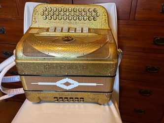 Hohner Anacleto Fa/ Sol . Buena condición.
