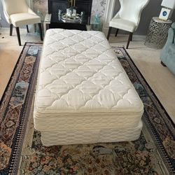 Twin Mattress/box Spring