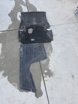 BMW engine shield