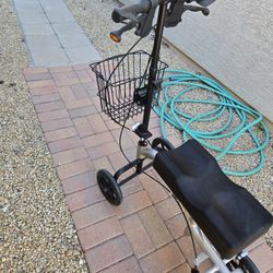 Knee Scooter 