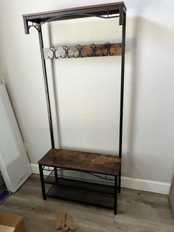 Entryway key holder/shoe rack