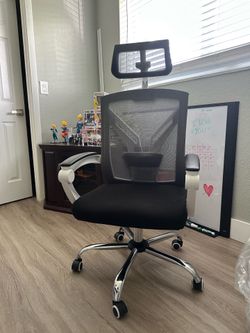 Ergonomic Office/Gaming Chair