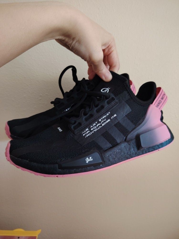 ADIDAS Damian Lillard NMD R1 V2 Shoes Black Rose Pink Women’s Sz 7.5