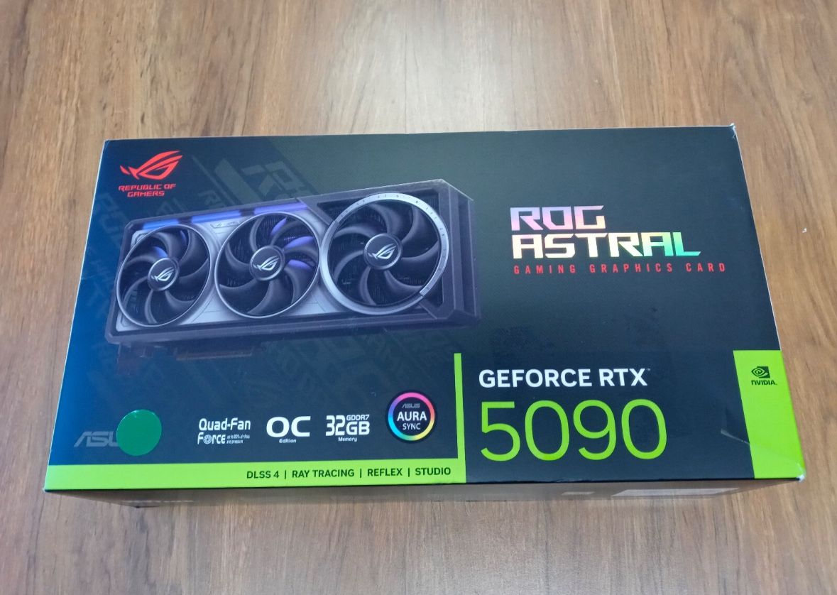 ASUS - ROG Astral NVIDIA GeForce RTX 5090 32GB GDDR7 Gaming Graphics Card
