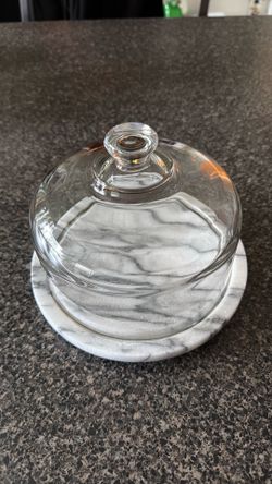 GLASS CHEESE DOME WITH MARBLE BASE