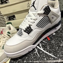 Jordan military black Men’s 8,9,10 &11