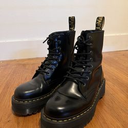 Dr. Martens Jadon Platform Boots
