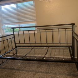Twin Day Bed/trundle Bed - Mattress